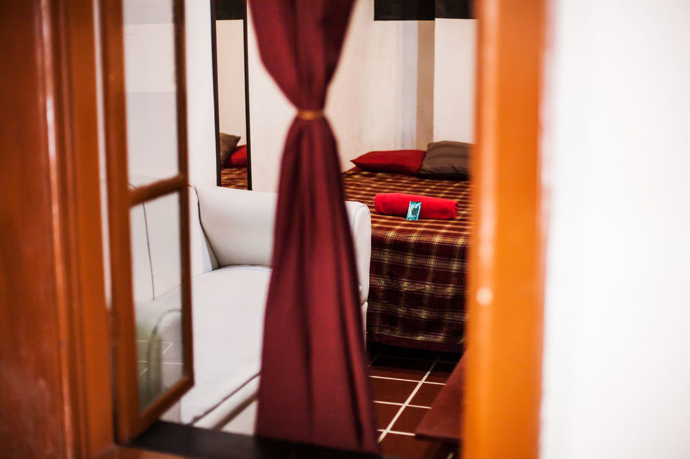 Capsule Hostel Guatemala-Stad Buitenkant foto