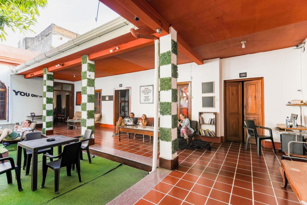 Capsule Hostel Guatemala-Stad Buitenkant foto