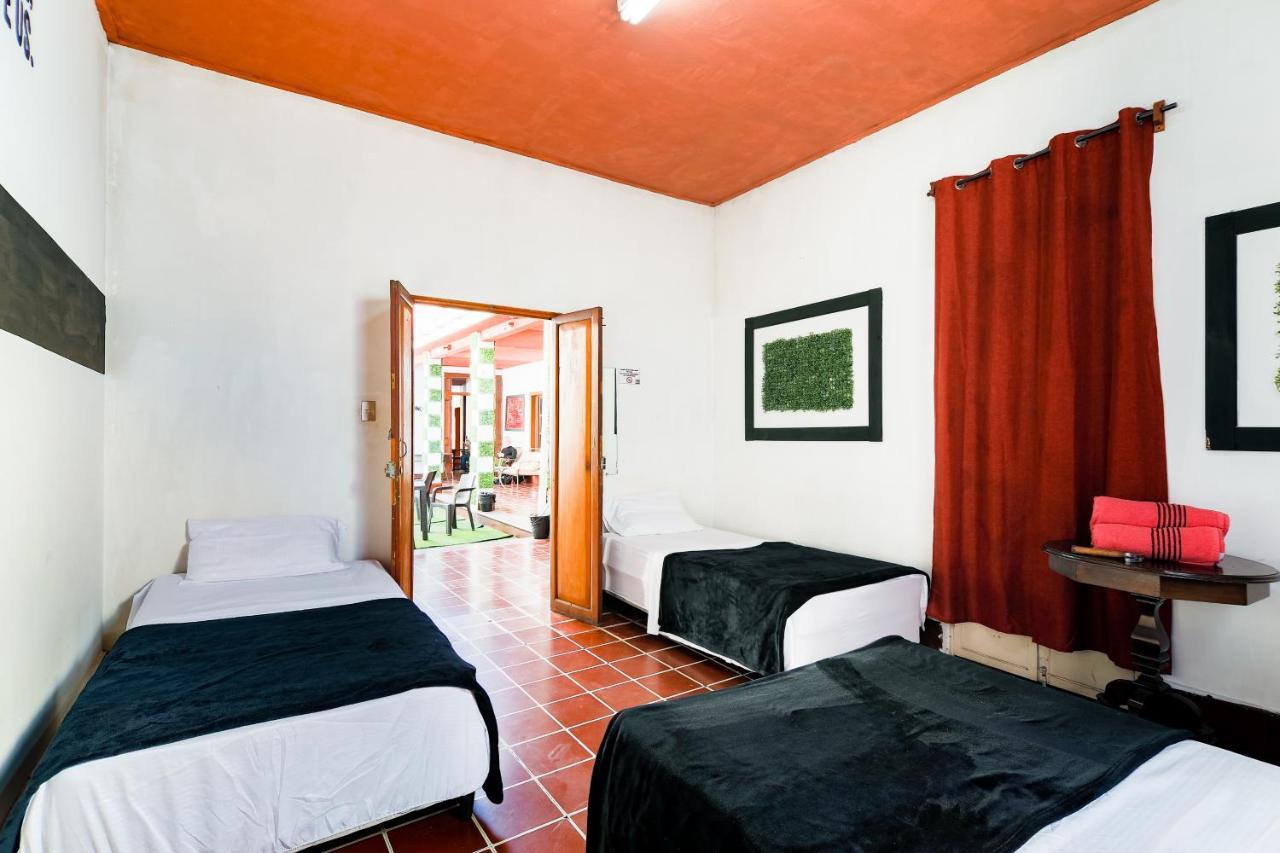 Capsule Hostel Guatemala-Stad Buitenkant foto